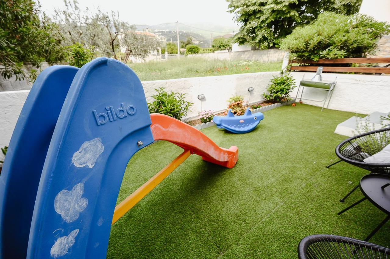 Le Petit Jardin Lejlighed Volos Eksteriør billede